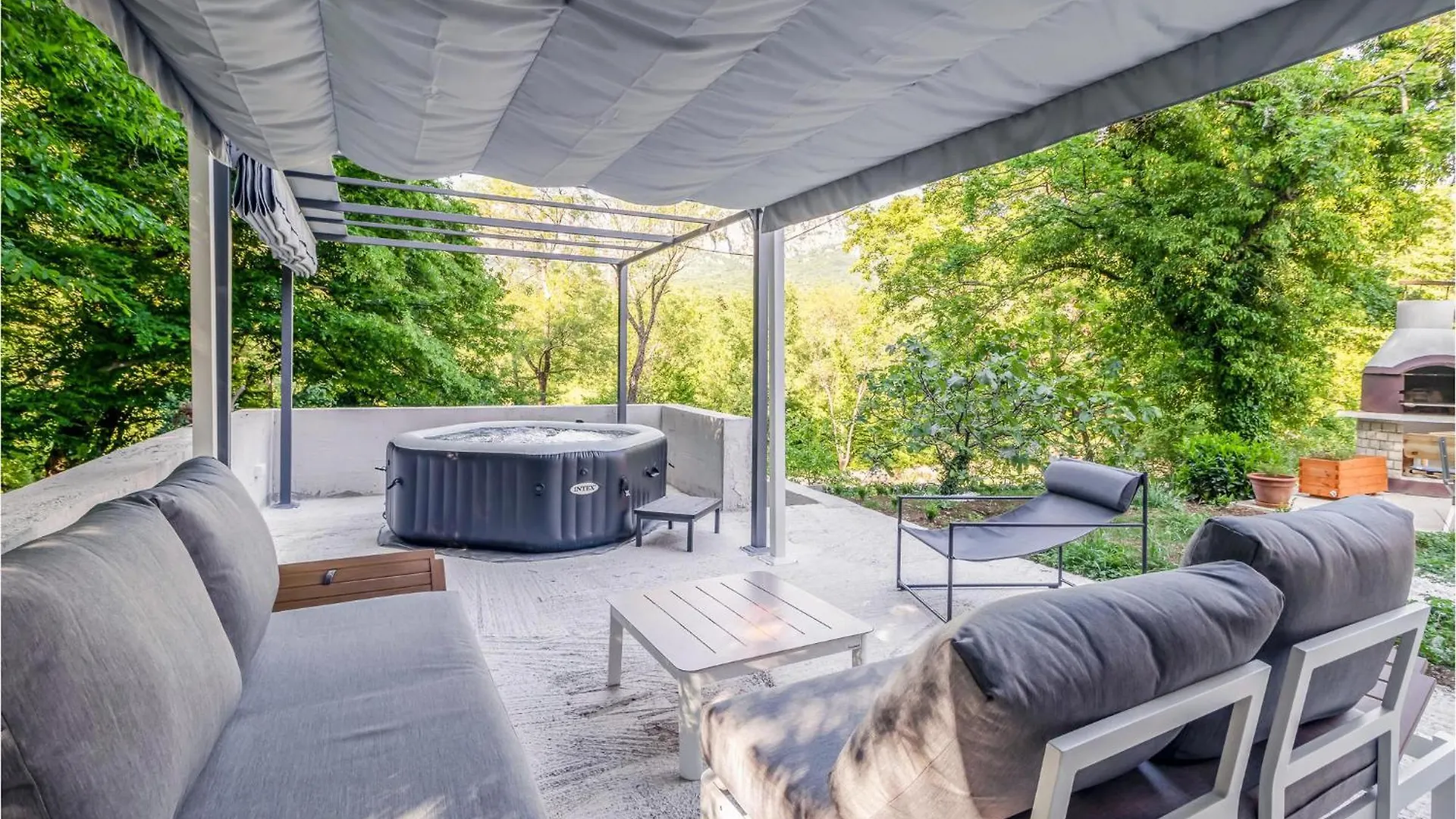 度假居 Beautiful Home In Crikvenica With Kitchen