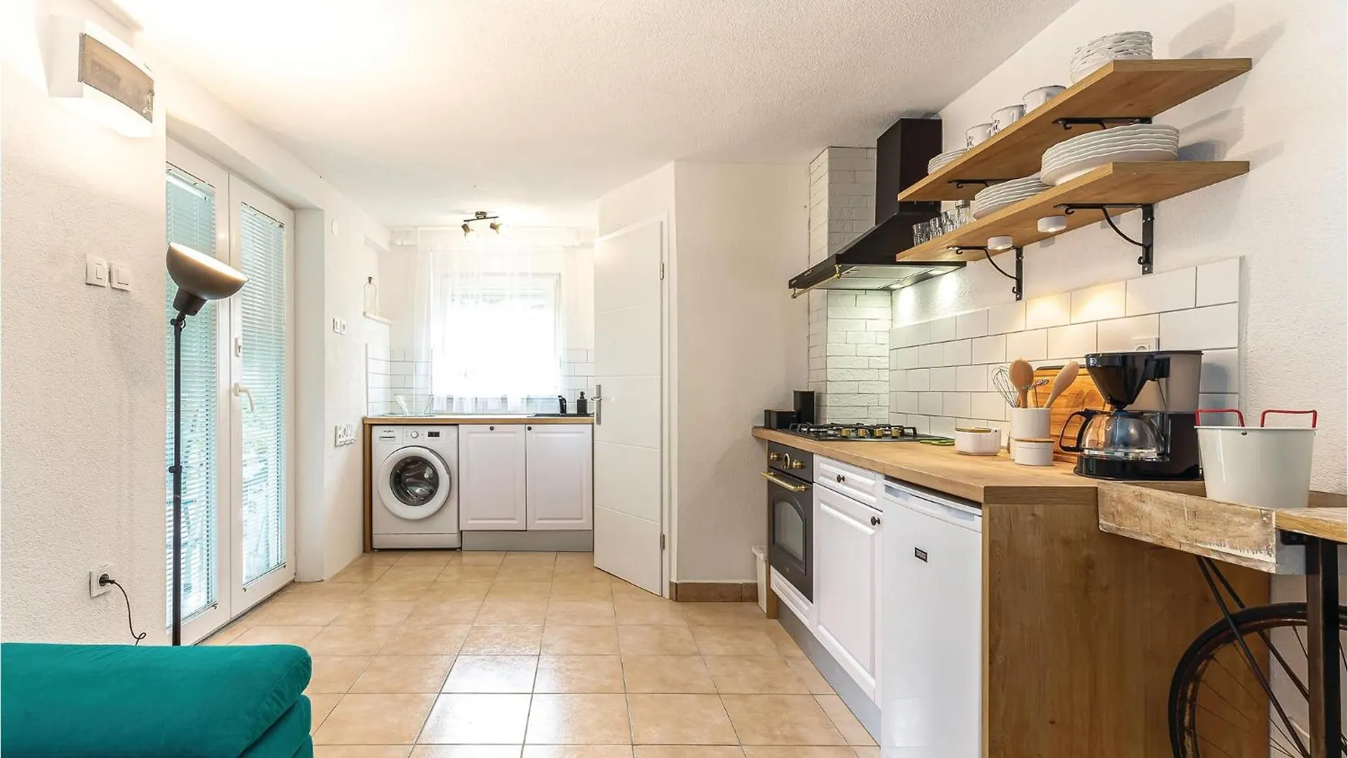 Beautiful Home In Crikvenica With Kitchen Hırvatistan